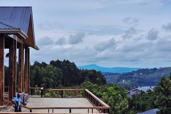 Ruzogo lodge